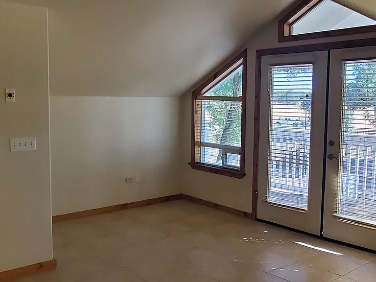 8424 Silver Bridge Rd — Photo 15