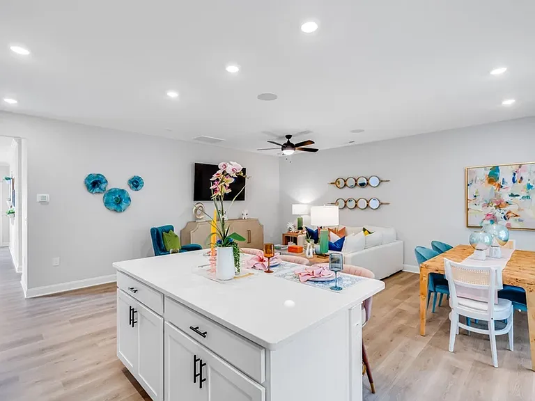 8720 Wardle Ct — Photo 13