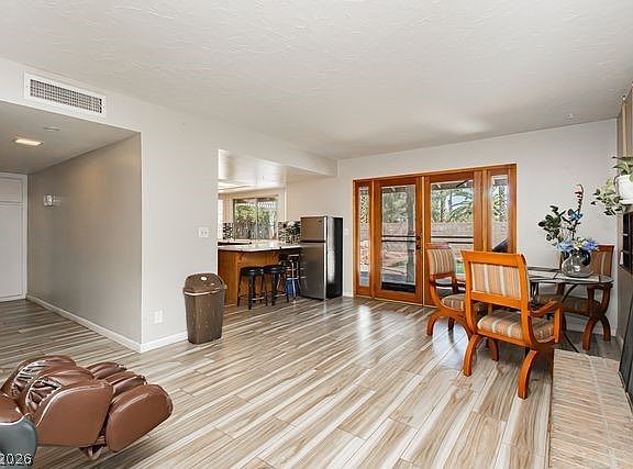 4th image of 5436 El Roble Ct