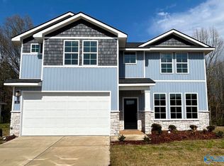 123 Plum Tree Ln, Hazel Green, AL 35750