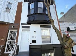 152 W Wishart St, Philadelphia, PA 19133
