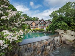 150 Oscaleta Rd, Ridgefield, CT 06877