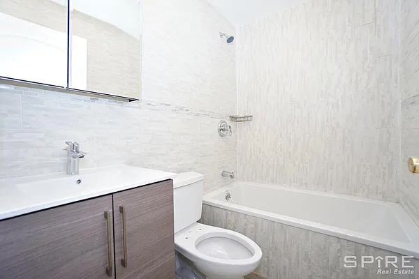 Rented by Spire Group | media 27