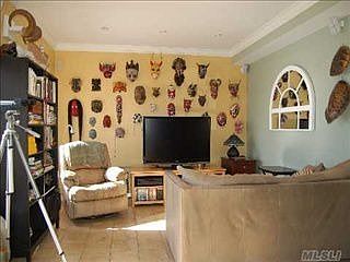 1st image of 100 W Broadway APT 7S