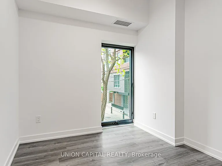 28 Eastern Ave #Townhouse 109 — Photo 22