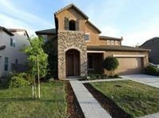 3026 Indianapolis Ave, Clovis, CA 93619