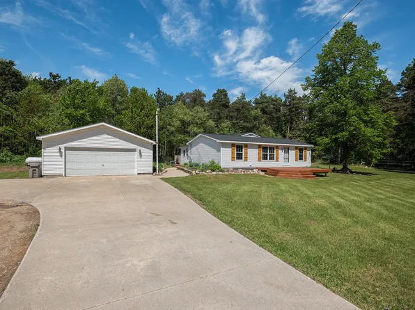 4171 E 124th St, Grant, MI 49327