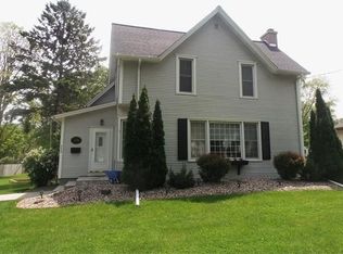 329 Lynn Ave, Baraboo, WI 53913