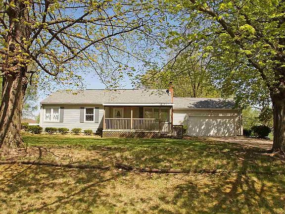 3rd image of 5004 N Sherwood Ave