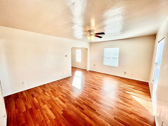 3rd image of 7231 Cornell Ave
