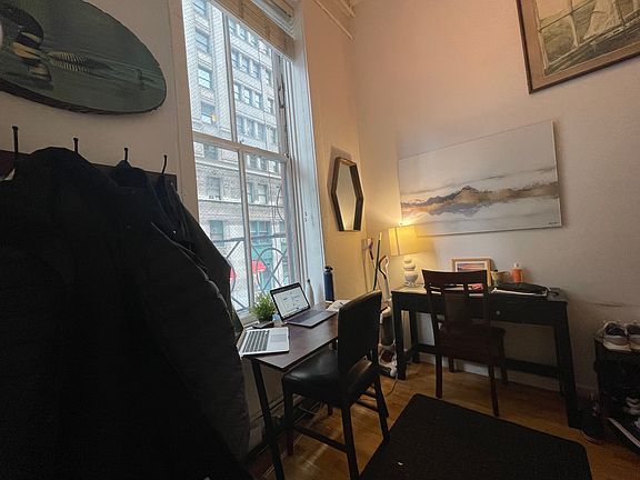 5th image of 444 Broome St #2W