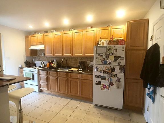 4th image of 23-14 21st St #1F