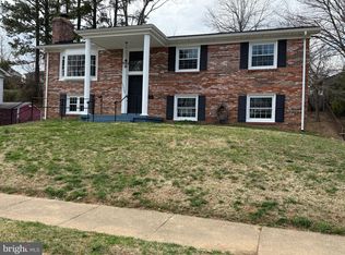 13620 Kingsman Rd, Woodbridge, VA 22193