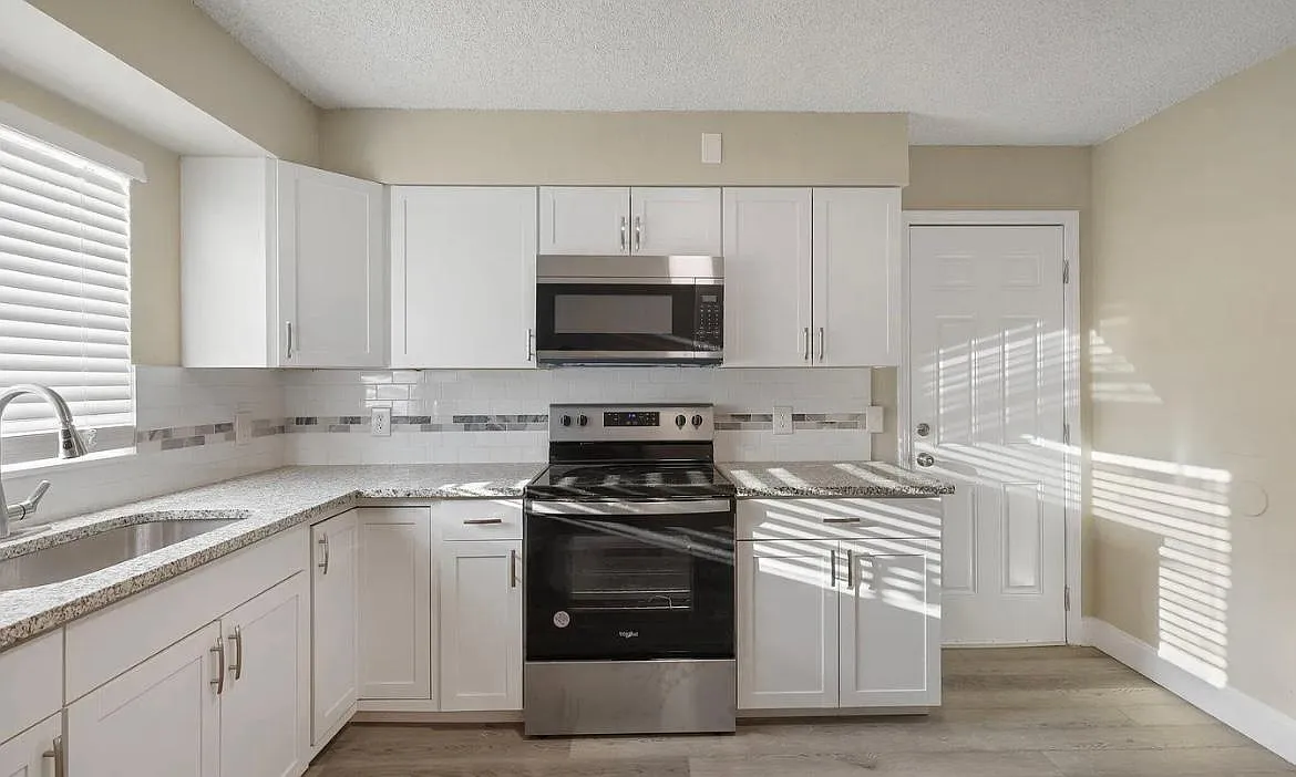 2 bed, 1540 sqft, $1,350 — Photo 2