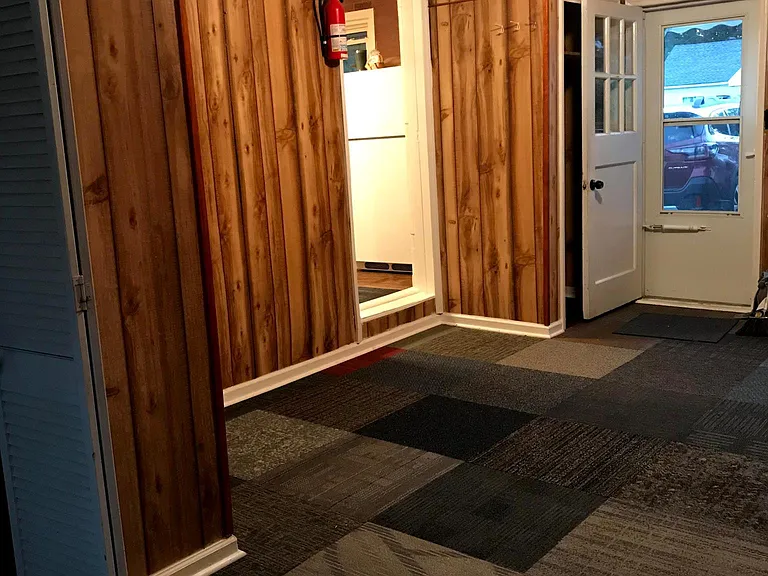 1738 Pexton Ave — Photo 6