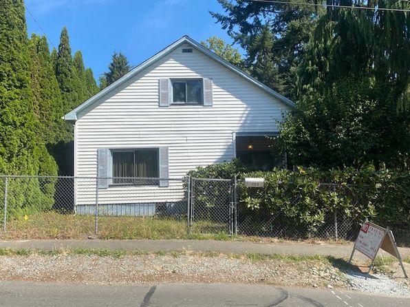 728 S Director St