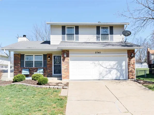 2745 Cripple Creek Dr, Saint Louis, MO 63129