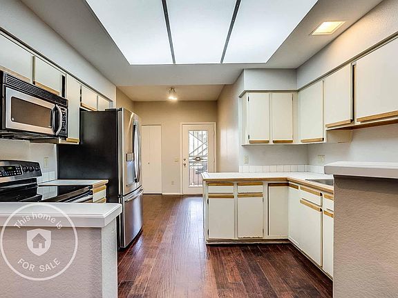 3rd image of 101 N 7th St Unit 228
