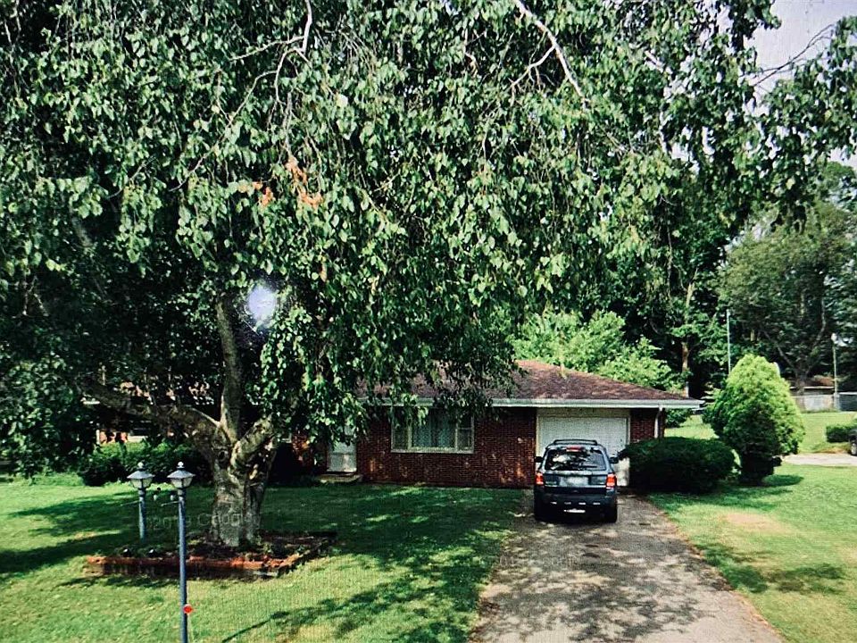 1st image of 55633 Riverview Manor Dr