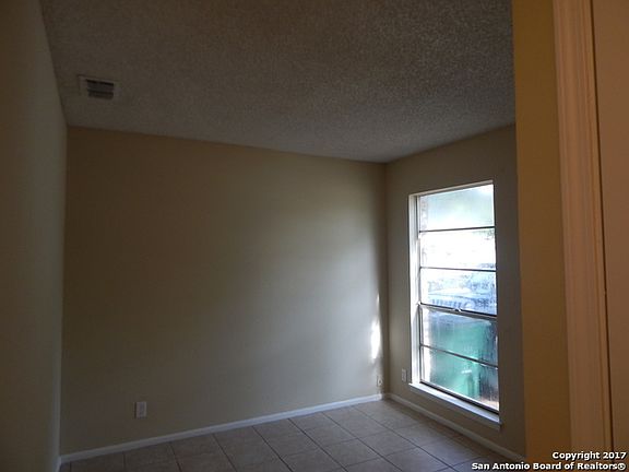 2nd image of 4738 Casa Oro St