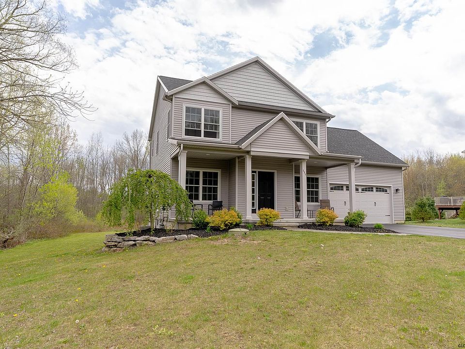 1st image of 694 Clifton Park Center Rd