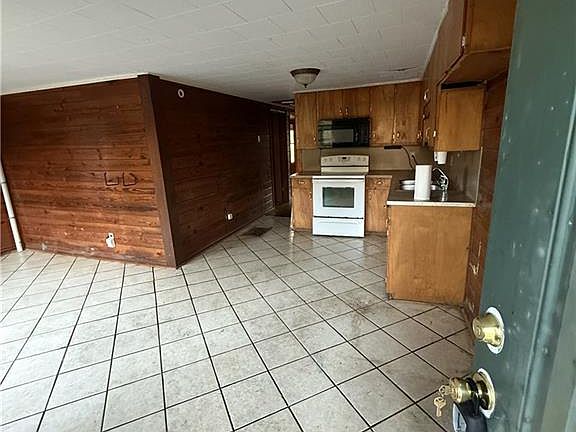 2nd image of 47 Hancock Rd