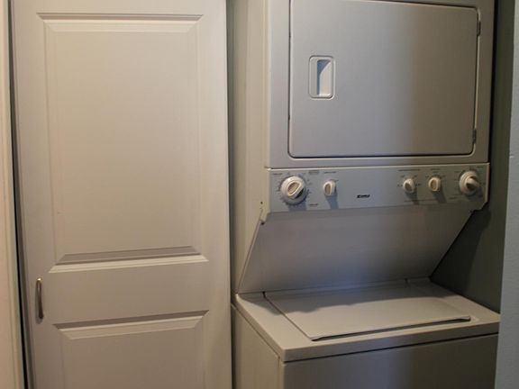 Stack Washer/Dryer included