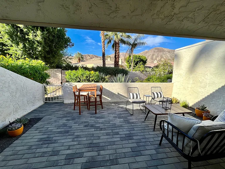 72730 Mesquite Ct #B — Photo 10