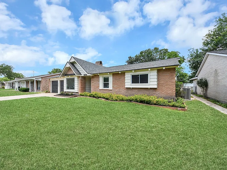 5946 Willowbend Blvd — Photo 43