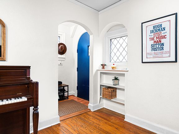 5th image of 1512 Shadford Rd