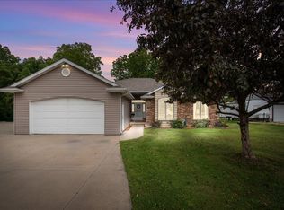 336 Kettle Moraine DRIVE NORTH North, Slinger, WI
