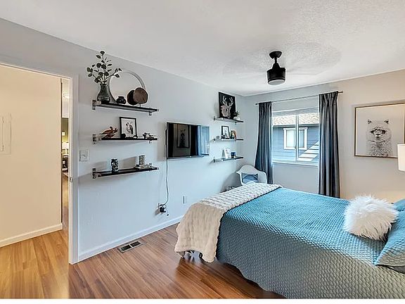 3rd image of 529 Sieber Pl #26