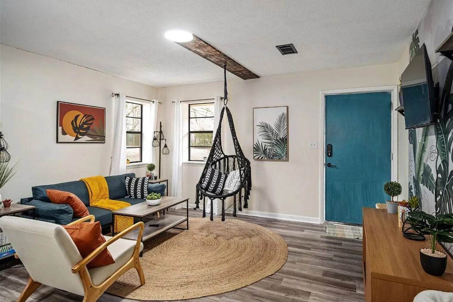 1 bed, 1.0 bath, 441 sqft, $3,516 — Photo 2