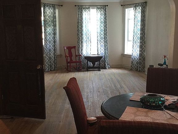 large rooms w treatments