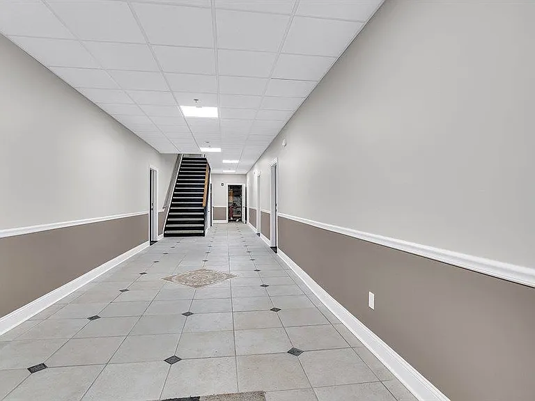 70 Court St #10 — Photo 12