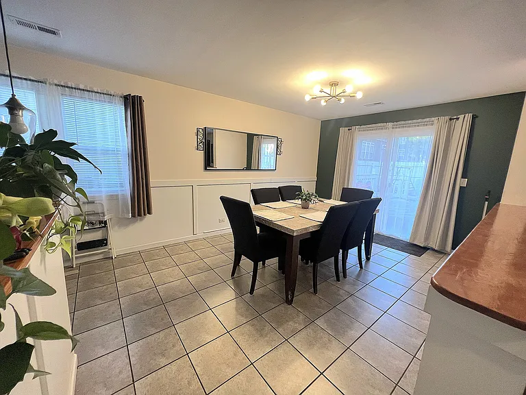 240 Homewood Dr — Photo 6