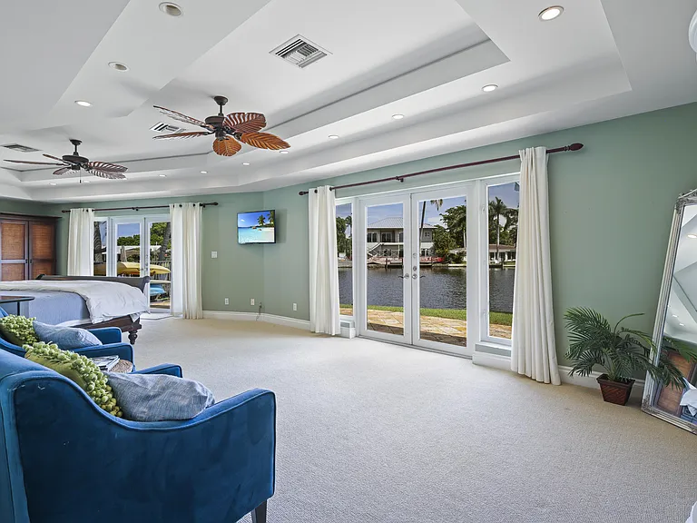1925 Coral Gardens Dr — Photo 15