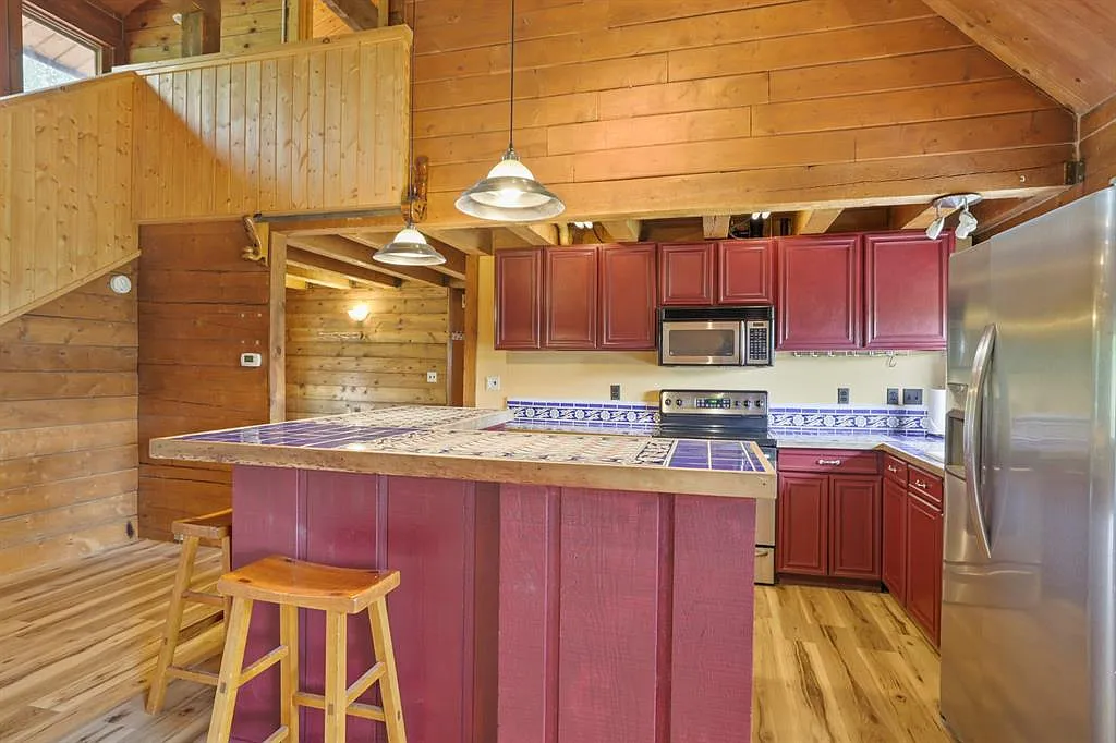 3 bed, 1517 sqft, $4,500 — Photo 4