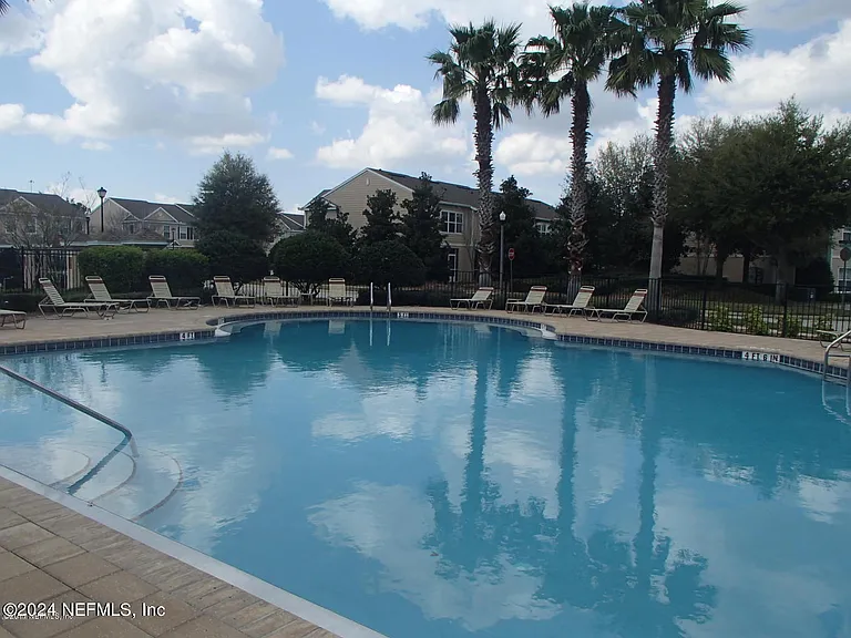 8125 Summergate Ct — Photo 22
