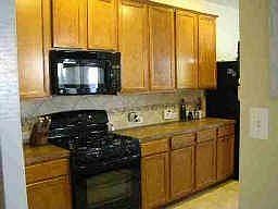 4th image of 5410 Timber Creek Dr