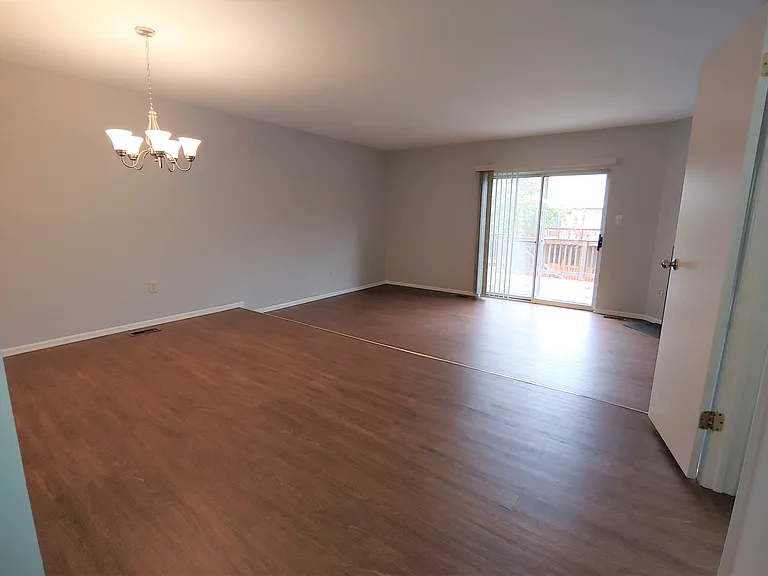 2448 Winding Ridge Rd — Photo 7