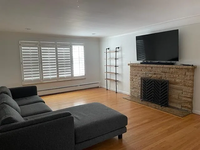 3048 S Adams St — Photo 3