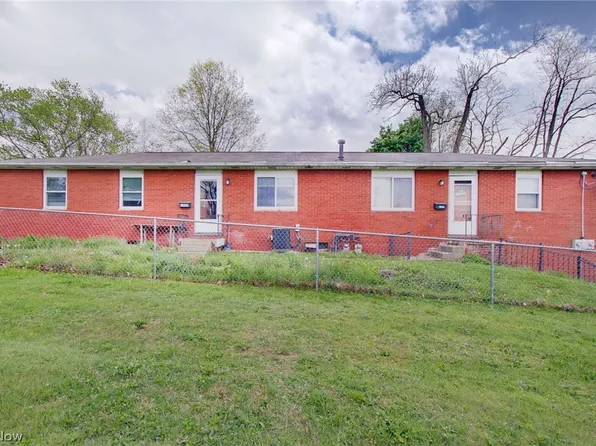 1443 & 1445 Hyde Park Ave, Akron, OH 44310