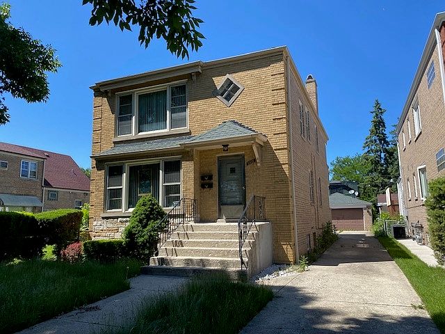 1st image of 5412 W Sunnyside Ave