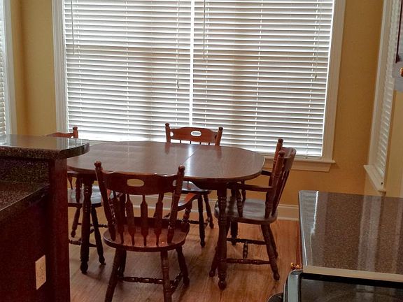 Breakfast nook