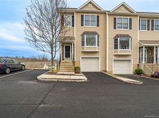 15 Scuppo Rd UNIT 1201, Danbury, CT 06811