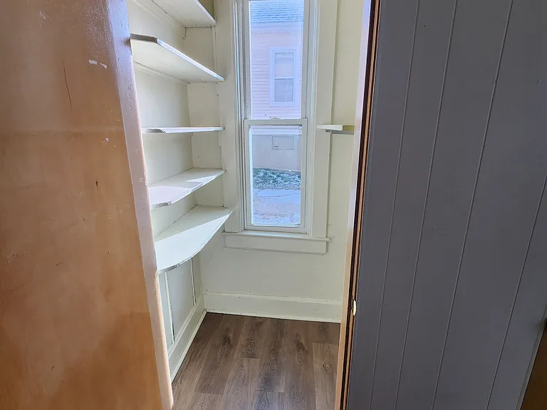 2259 Schroeder St — Photo 10