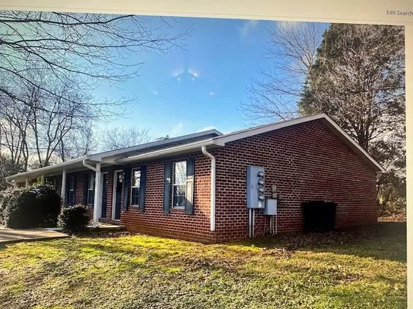 725 Delapp Dr NE, Knoxville, TN 37912