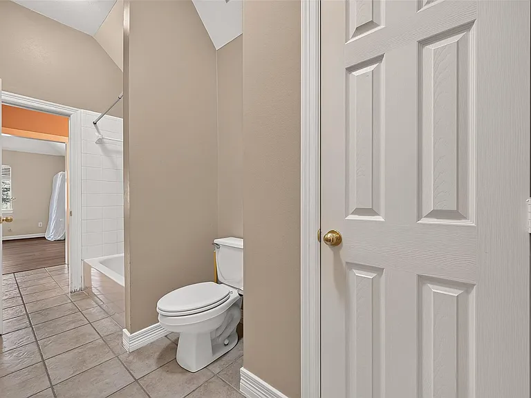 1715 Lake Quitman Dr — Photo 35