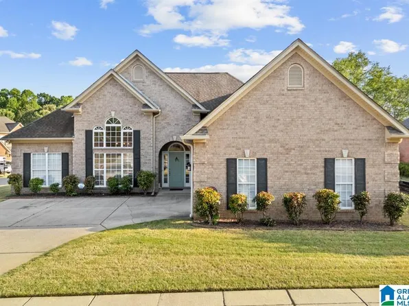 149 Thorn Berry Dr, Birmingham, AL 35242